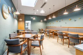 Rezen Select Hotel Chengdu Chunxi Road Taikoo Li - Image 3