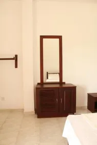 Pearl City Hotel - Image 4