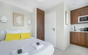 JIJI Suites Sénart - Image 4