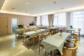 Lavande Hotels Changsha City Government - Image 3