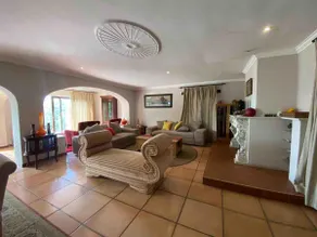 Vintage Serene Villa - Image 3