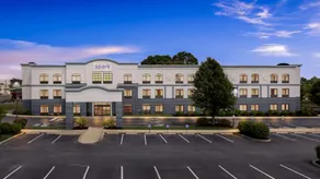 Spark by Hilton Lancaster Dutch Country - Image 2