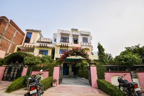 OYO 65508 The Indraj House - Image 5