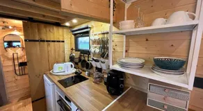 Tiny House - Image 4