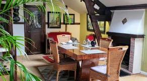 Royal Hubert - Image 4
