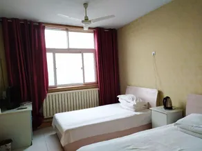 Wenya Hotel - Image 2