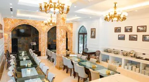 PARADISE HOTEL - Image 5