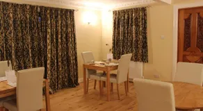 Shandon Farmhouse Bed and Breakfast - Image 4