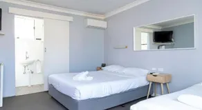 Australian Hotel Motel Yass - Image 2