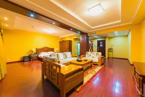 Kailu Hotel - Image 2