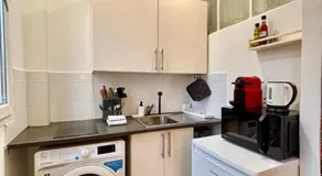 For 4, near Montmartre, 1 bedroom 1 sofa bed - Image 3