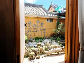 Happiness Full Hanok Guesthouse - Image 5