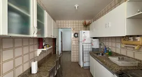 Apartamento Familiar em Maceió 2 Quartos com ar Varanda Garagem e Wi-Fi - Image 4