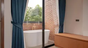The Willoughby Maerim Hotel - Image 2