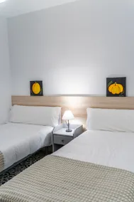 Apartamentos La Corrala - Image 4