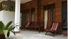 Gold ocean house - Image 3
