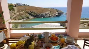 Angeliki Private Panorama House, by Elefthia Syros - Image 3