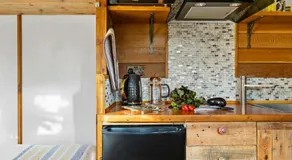 Poldhu - Couples Retreat - Pet Friendly - Free Parking & WiFi - Image 4