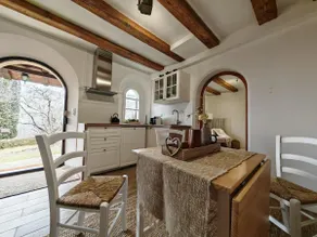 Charming Cottage w/Scenic Views, Garden & Fire Pit - Image 4