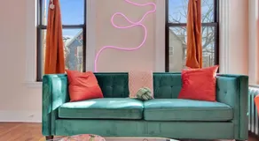 Peachy Paradise in East Rock Near DT/Yale - Image 4