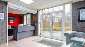 Hôtel La Nonette ASTERIX, CDG AIRPORT & PARIS CENTRE - Image 4
