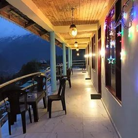 Aditya Guest House - Tosh - Image 2