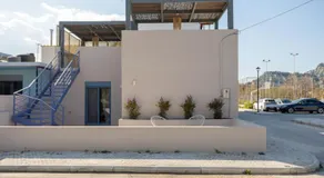 Antimo Villas - Gallini Beach House - Image 5