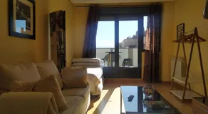 Apartamento el Parque AIRE CONDICIONADO PISCINA terraza con vistas montaña entorno tranquilo ideal mascotas - Image 2