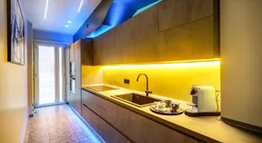 Luxury Wellness SPA Apartment with Jacuzzi & free parking - Image 3