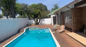 Gold Reef Hideout - Image 3
