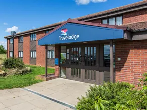 Travelodge Huntingdon Fenstanton - Image 1