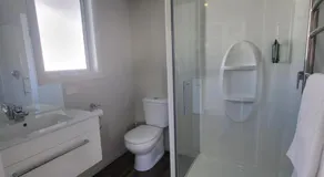 Ferrylink Motel - Image 2
