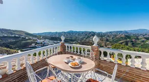Casa La Noria Iznate by Ruralidays - Image 3