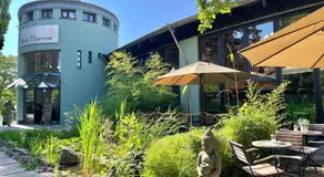 STUDIO3 zentral und ruhig mit Parkplatz, 5 min z Bali-T und GOP, Boxspringbett - Image 4