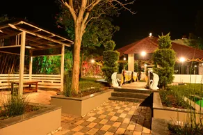 THE REEF LOUNGE - Image 5