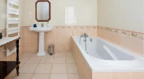 La Petite Toscane en Beaujolais - Image 5