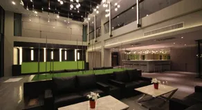 Season Five Hotel - Image 3