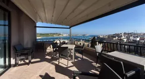 Port View Guesthouse - Image 3