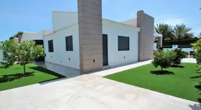 Luxury Villa - Image 4