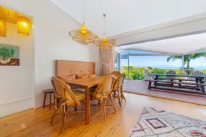 Lee Lane Beach House - Image 3