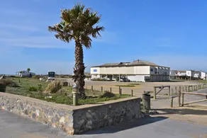 LE FLORIDE HOTEL - Image 2