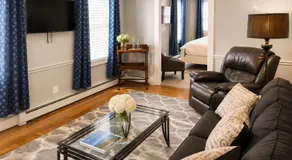 Bellevue House - Image 4