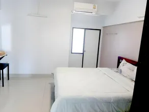 New Wanchai Hotel - Image 2