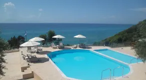 Kastro Beach Hotel - Image 3