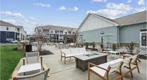 Landing Stunning 1BD Pool Gym - Image 5