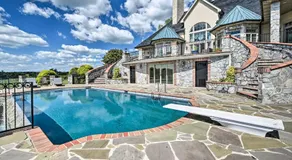 8 Mi to Dtwn: Expansive Estate in Gettysburg! - Image 3