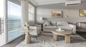 Landing Stunning 2BD Pool Gym - Image 2