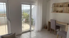 Sea View Loft - Image 5