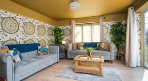 Deluxe 4 or 5 Bed House with Hot Tub, Cinema Room Sleeps 15 - Image 3
