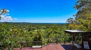 Private Access Retreat 1 Queen Bedroom w Stunning Pool and Ocean Views - Image 4